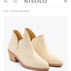 Brand new, never worn outside but to try on. Size 8.5 and in original box.